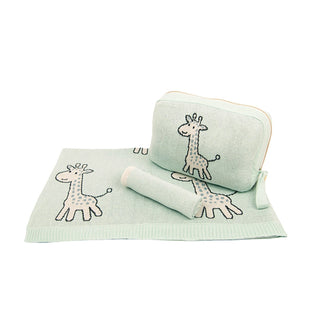Petite Giraffe Organic Cotton Blanket Set in Mint