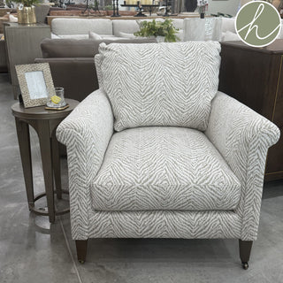 Essex Poster Bed King from Fairfield