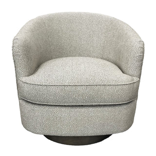 Tipsy Swivel Chair in 9510 Smoke