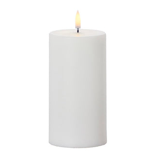 Uyuni 3" X 7" White Pillar Candle