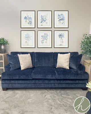 Townsend Sofa 2220-31
