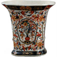Load image into Gallery viewer, Imari Flower Vase
