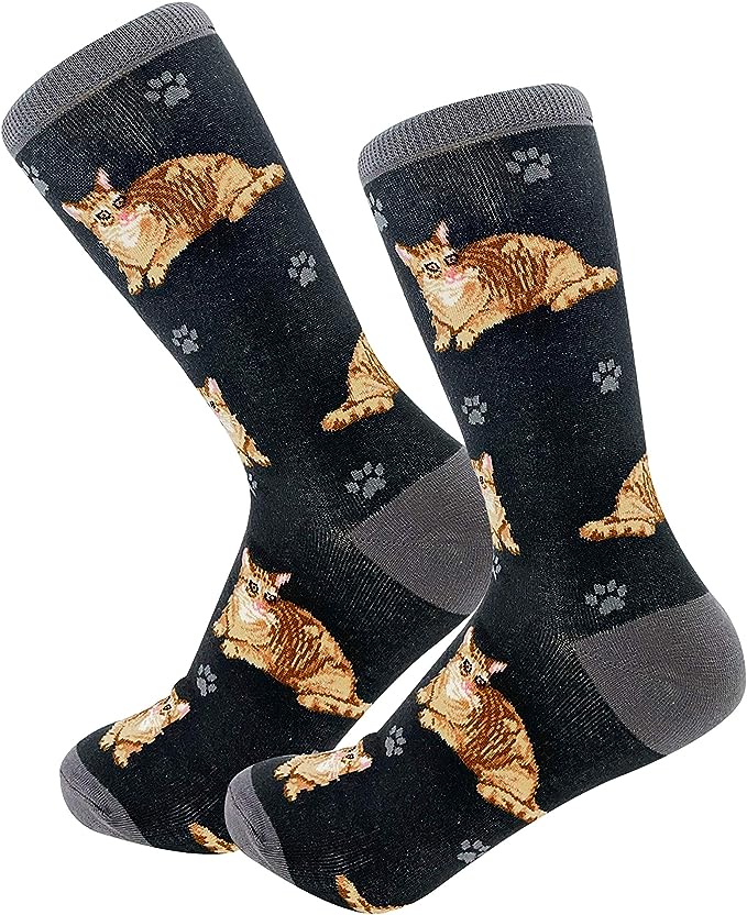 E & S Orange Tabby Cat Socks