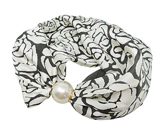 Black and Cream Floral Print Scarf Necklace with Pearl Magnet