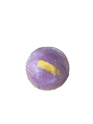 Bourbon Royalty Queen of Bourbon purple bath bomb with a yellow center on a white background