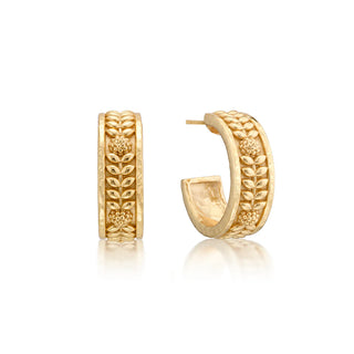 Capucine De Wulf Berry Vine Small Hoop Earrings in Gold