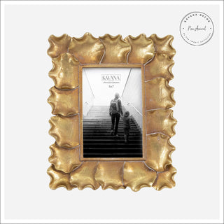 Devine Frame 5"x7" gold scalloped leaf like design