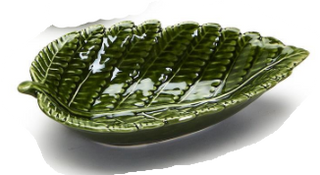 Fern Leaf Tid Bit Plates Assorted