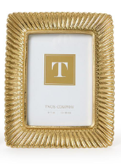 Sculpted Scalloped Plume Photo Frame Assorted