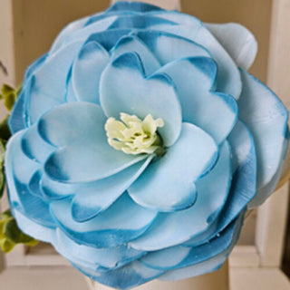Still Waters Petal Soap Flower blue 