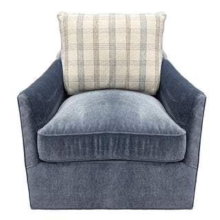 Fairfield Vail Swivel Chair in Bali fabric