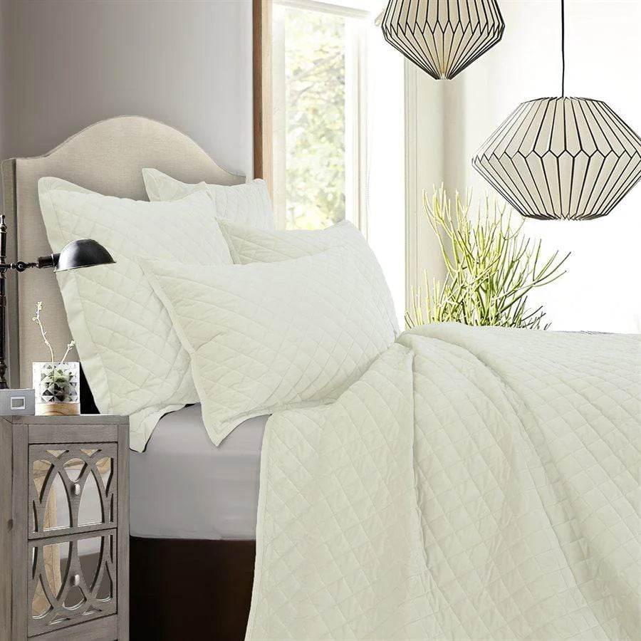 Velvet Diamond Quilt Set Cream