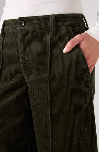 Liverpool Mid-rise Crop Wide Leg with Pintuck Pants, Hunter Green