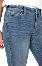 Load image into Gallery viewer, Liverpool Lucy Bootcut in Point Loma
