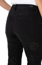 Load image into Gallery viewer, Liverpool Hannah Crop Flare with Fray Hem, Black Daisy
