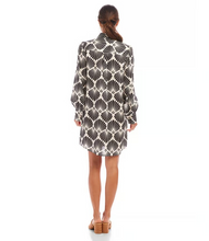 Load image into Gallery viewer, Karen Kane Blouson Sleeve Linen Shirtdress
