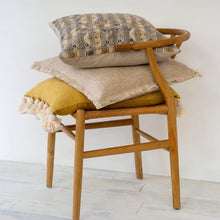 Load image into Gallery viewer, Culver Woven PIllow
