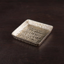 Load image into Gallery viewer, Beatriz Ball Sierra Croc Napkin Box
