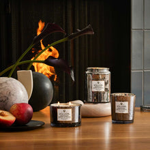 Load image into Gallery viewer, Voluspa Makassar Ebony &amp; Peach Large Jar Candle
